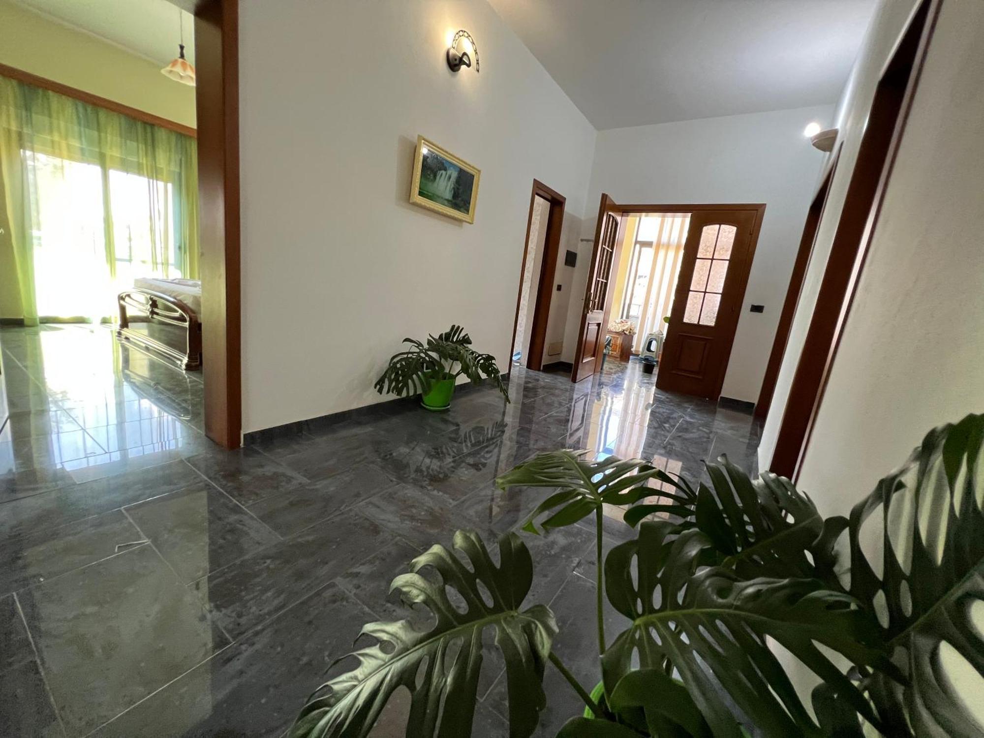 Green Garden Villa Durrës Exterior foto