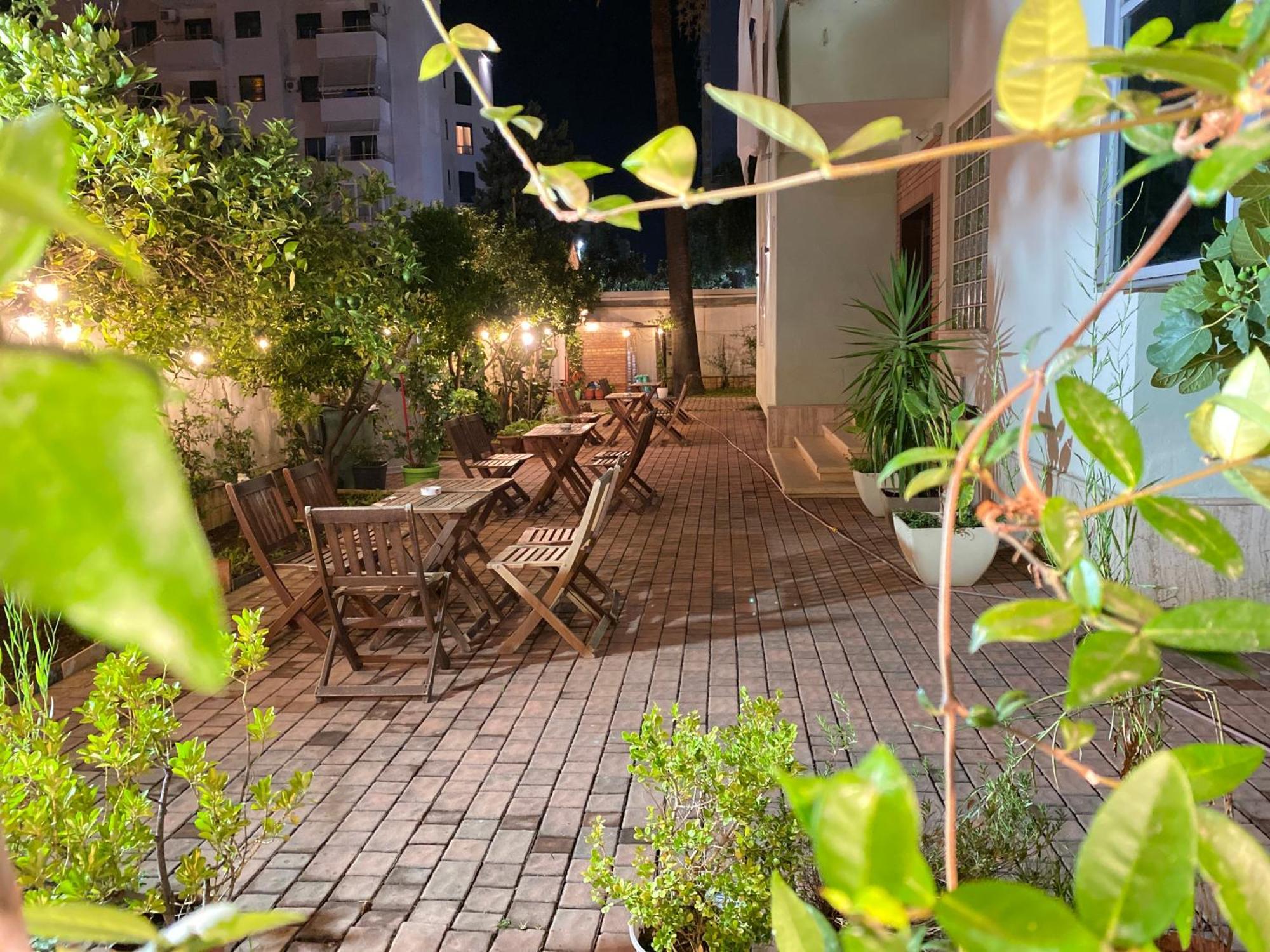Green Garden Villa Durrës Exterior foto